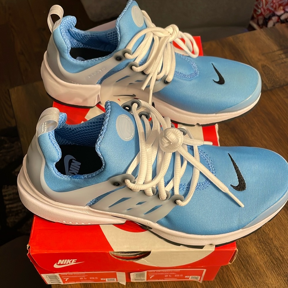 Nike Air Presto University Blue